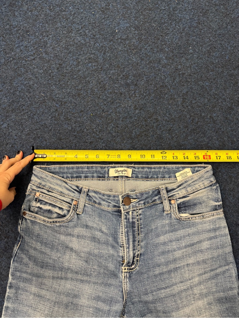 Wrangler Retro Mid Rise Bootcut Jeans - Picture 7 of 9